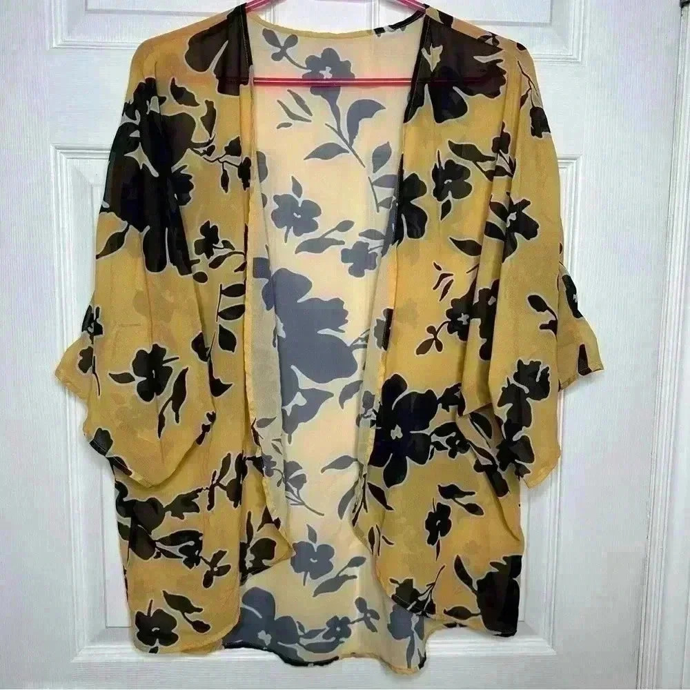 Kimono Sheer Floral Yellow & Black Size MED/L